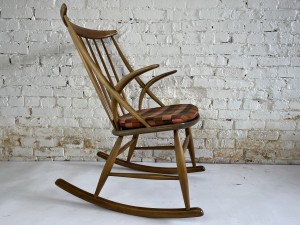 Incredible Mid-century Modern rocking chair designed by Illum Wikkelso for Niels E. Eillersen - Made in Denmark - incredibly comfortable - excellent original condition - come try it out