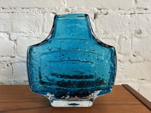 Exceptional glass "TV" vase circa 1960s Designed by Geoffrey Baxter for Whitefriars - England - (SOLD)