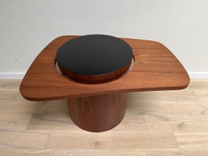 Fabulous 1960s teak end table by R.S & Associates - Montreal - Quebec - newly refinished - 32"L x 23"D x 19"H -