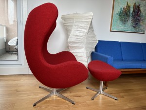 A early vintage egg chair with foot stool designed by Arne Jacobsen for Fritz Hansen, reupholstered by a master in Kvadrat Tonica fabric (SOLD)