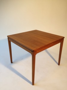 1960's Scandinavian MOdern teak side table - perfect size and style for your minimalist Modernist space - great vintage condition - 23.5" x 23.75" x 19.75"H - (SOLD)