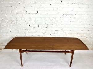Gorgeous Mid-Century Modern teak coffee table - Designed by Tove & Edvard Kindt-Larsen for France & Son - Made in Denmark measures - 59"L x 21.5"D x 18"H -