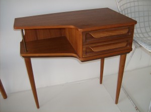 Wonder small Danish teak telephone table with 2 drawers - and you see it correctly, it stands on 3 legs - made in Denmark by CFC Silkeborg - (SOLD)