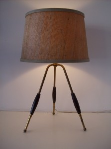 Spectacular 3 legged Atomic table lamp - brass metal legs with black wood accent pieces  - thiis lamp stands 21.5" tall -(SOLD)