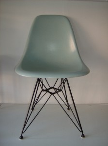 Unbelievably mind-blowing super RARE baby blue original Eames fiberglass side chair for Herman Miller on an original vintage eiffel tower base with the original glides -super condition - (SOLD